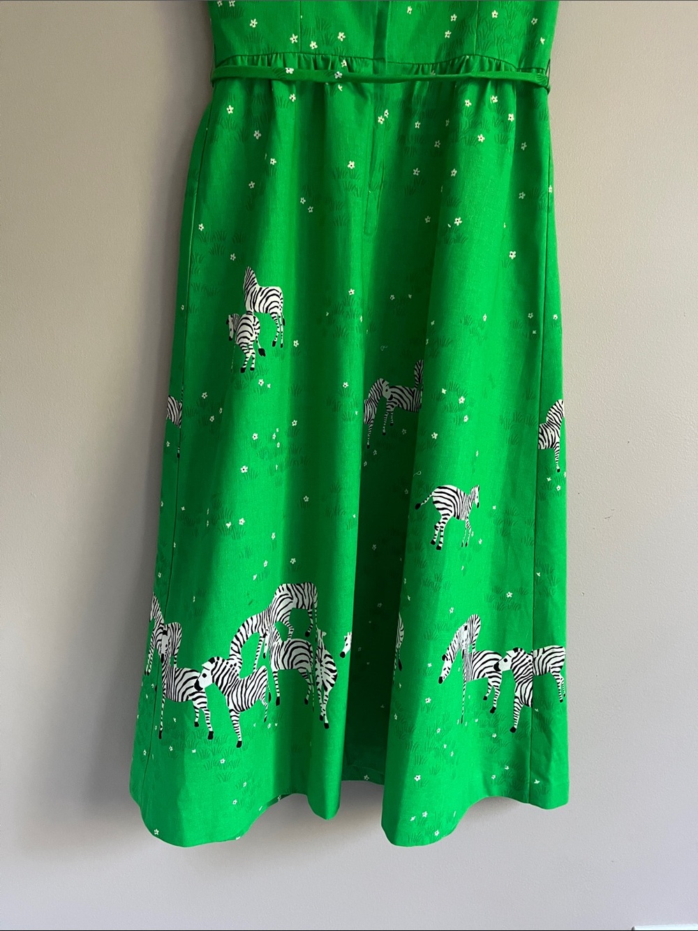 Malia Honolulu vintage Kelly green/white zebra motifs sundress size 10-runs smal - Picture 9 of 15